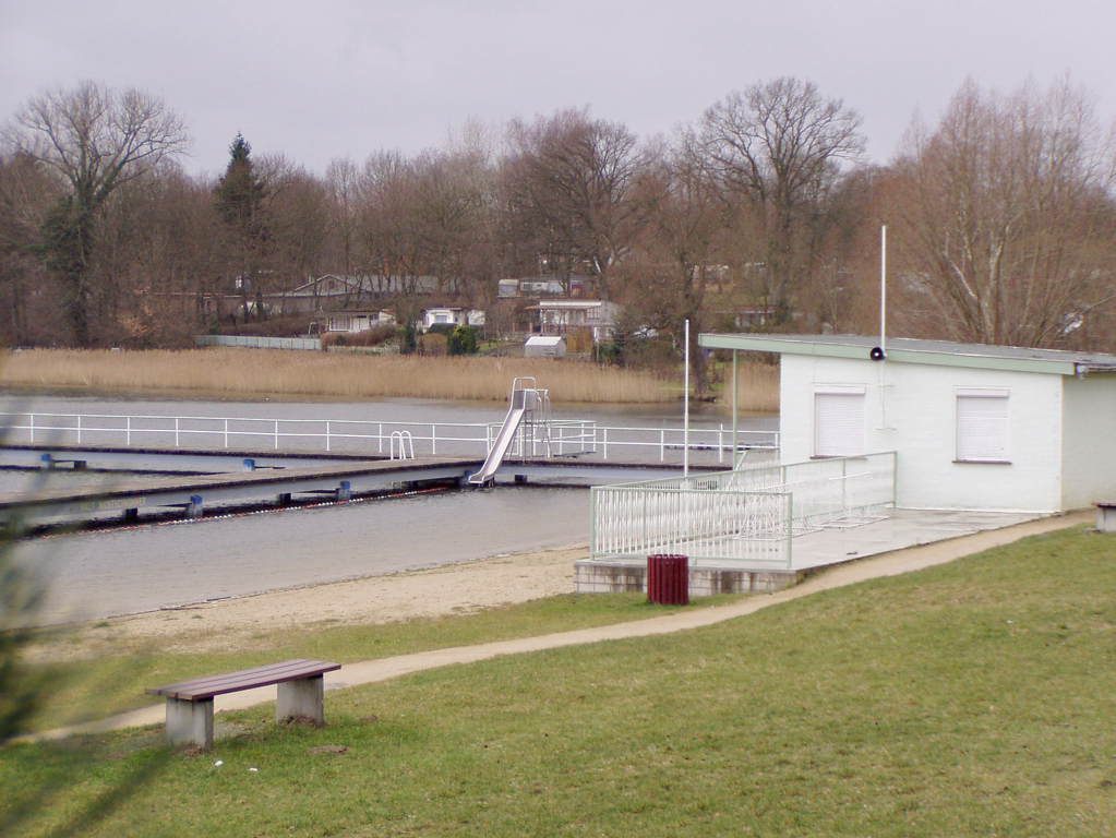 Bewachter Badestrand Neuklostersee